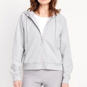 2 piece Old Navy Women's jogger set in Light Gray